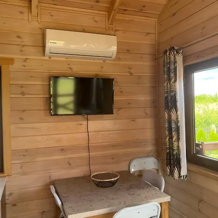 Caloroczne Z Antresola Przytulisko Na Mazurach * 鲁恰内尼达
