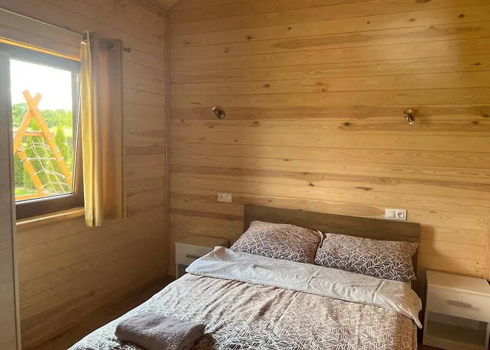 Caloroczne Z Antresola Przytulisko Na Mazurach Ручане-Нида