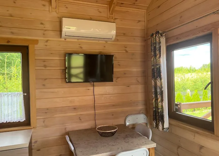 Caloroczne Z Antresola Przytulisko Na Mazurach * Ручане-Нида