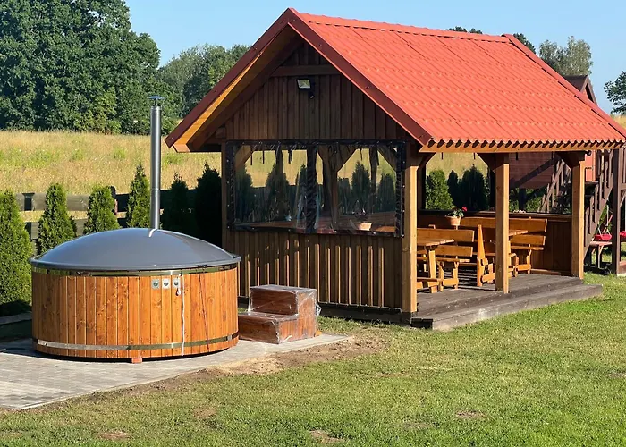 Caloroczne Z Antresola Przytulisko Na Mazurach * Ручане-Нида